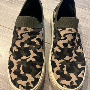 Reebok women’s camo slip on sneaker